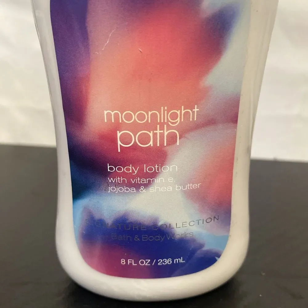NEW Bath&Body Works MOONLIGHT PATH 8oz lotion with VITAMIN E, jojoba&Shea butter
